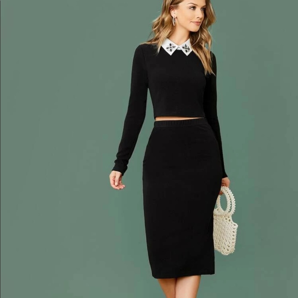 Rhinestone detail contrast color 2 piece set